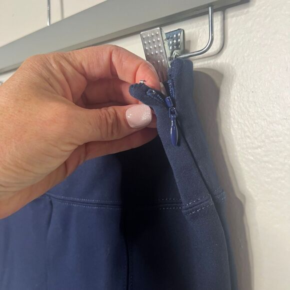 Vineyard Vines Navy Blue Pull On Stretch Leggings Pants Side Zip Sz M - Picture 4 of 7